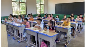 【普尼文化】公益助學(xué)走進家鄉(xiāng)小學(xué)｜助力鄉(xiāng)村振興